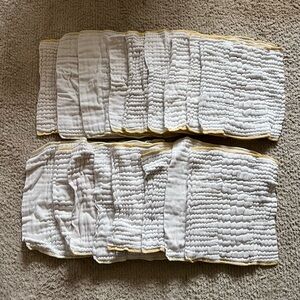 Lot of 17 Cloth-Eez Size Small 100% Cotton Prefold Cloth Diaper Inserts